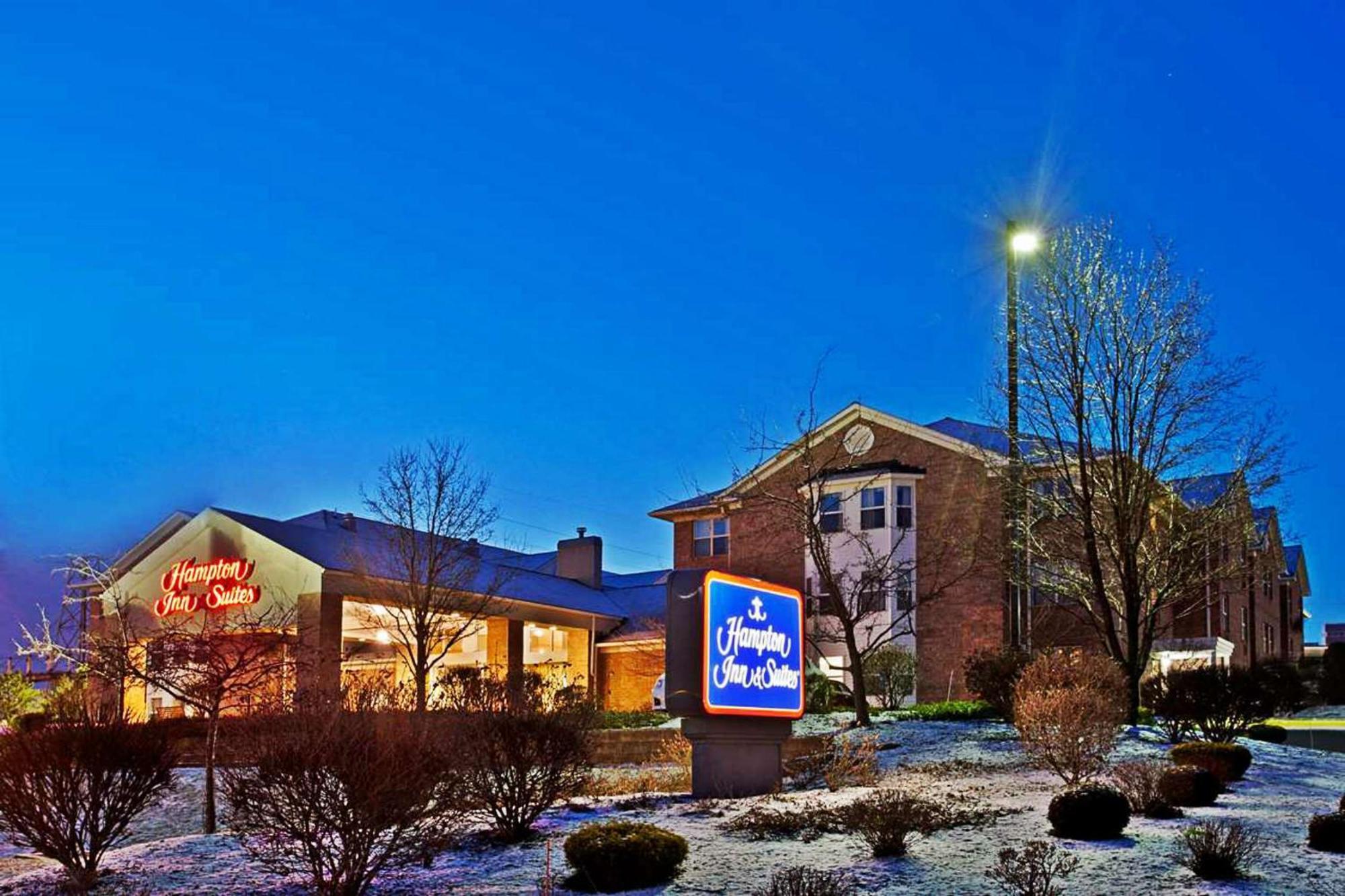 Hampton Inn & Suites Cleveland-Independence Exteriör bild