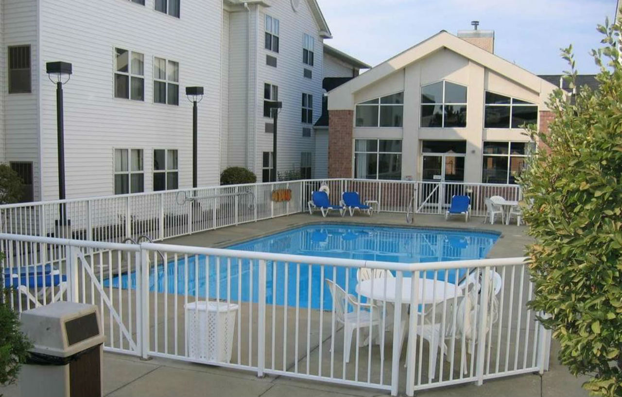 Hampton Inn & Suites Cleveland-Independence Exteriör bild